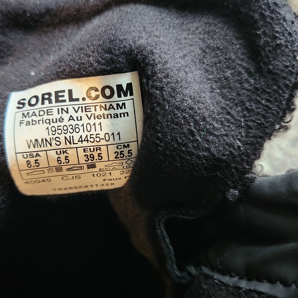 Sorel Women's Size 8.5 Winter Boot - Picture 4 of 8